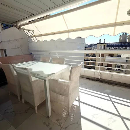 D'este Attico Con Piscina Rooftop * Жуан-ле-Пен